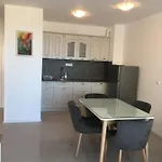 Apartment луксозни под наем в комплекс от затворен тип в м-ст каваците в созопол