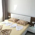 Apartment луксозни под наем в комплекс от затворен тип в м-ст каваците в созопол *