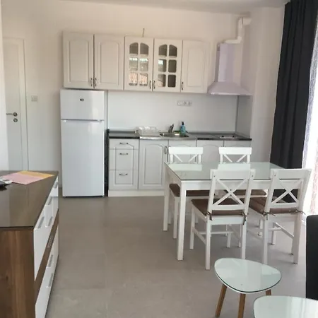 луксозни под наем в комплекс от затворен тип в м-ст каваците в созопол Appartement Dyuni