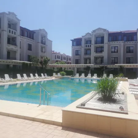 Appartement луксозни под наем в комплекс от затворен тип в м-ст каваците в созопол Dyuni