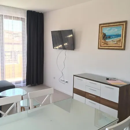 луксозни под наем в комплекс от затворен тип в м-ст каваците в созопол Appartement